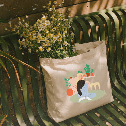 Bolso shopper de algodón con cremallera de Laniñabowie modelo "carolyn" con ilustración inspirada en Carolyn Bessette-Kennedy y su estilo de vida en Nueva York