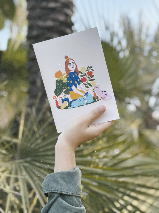 Notebook ilustrado "Sporty Serena" para escribir, dibujar o simplemente dejar que las ideas fluyan. Diseñados con cariño en nuestro taller, con cubiertas ilustradas que evocan calma, naturaleza y momentos cotidianos.

Perfectos para llevar en el bolso, empezar un nuevo proyecto o regalar inspiración. Cada cuaderno es una invitación a reconectar contigo misma, a tu ritmo y sin prisas.