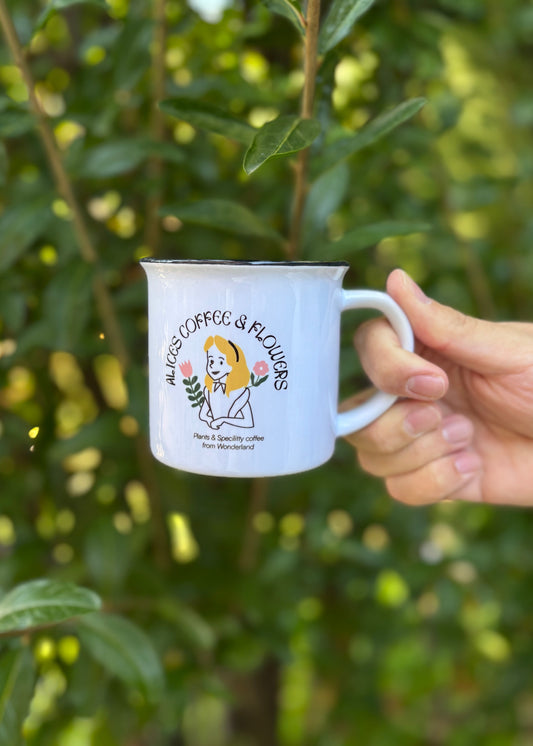 TazaAliciaenelpaisdelasmaravillasLaninabowie